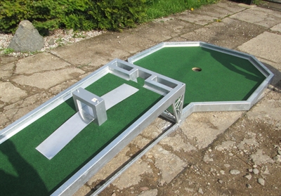 ​​​​​​​WMF Filt minigolfbane med metalramme